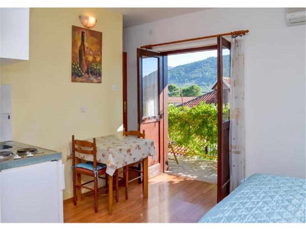 Apartments Srhoj Stari Grad  Dış mekan fotoğraf