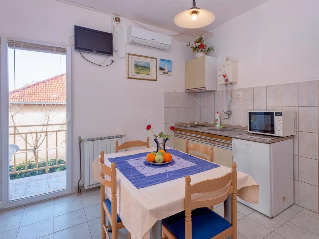 Apartments Srhoj Stari Grad  Dış mekan fotoğraf