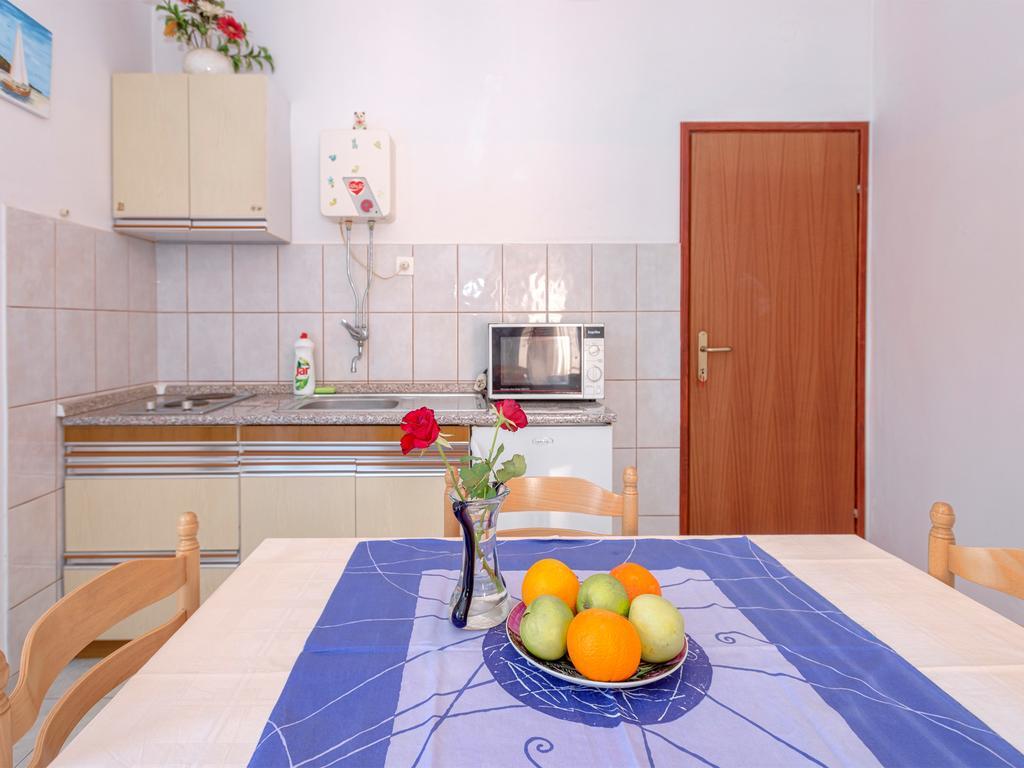 Apartments Srhoj Stari Grad  Dış mekan fotoğraf