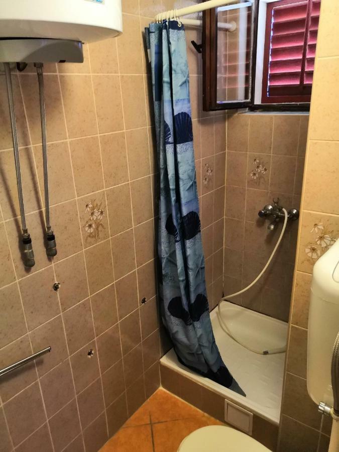 Apartments Srhoj Stari Grad  Dış mekan fotoğraf