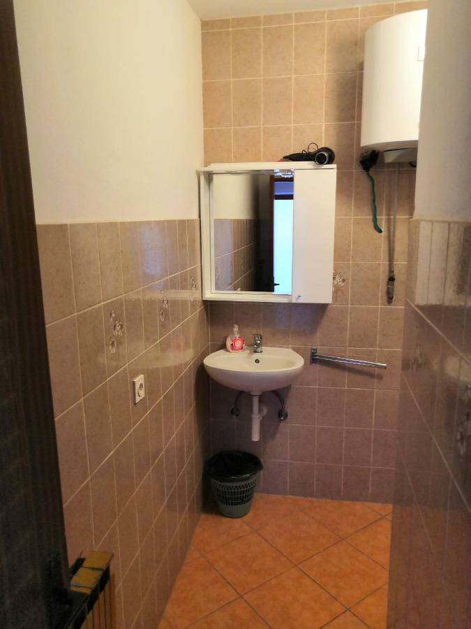 Apartments Srhoj Stari Grad  Dış mekan fotoğraf